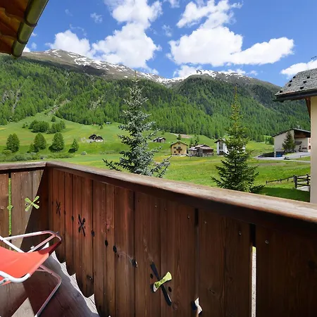Le Cascate Apartamento Livigno